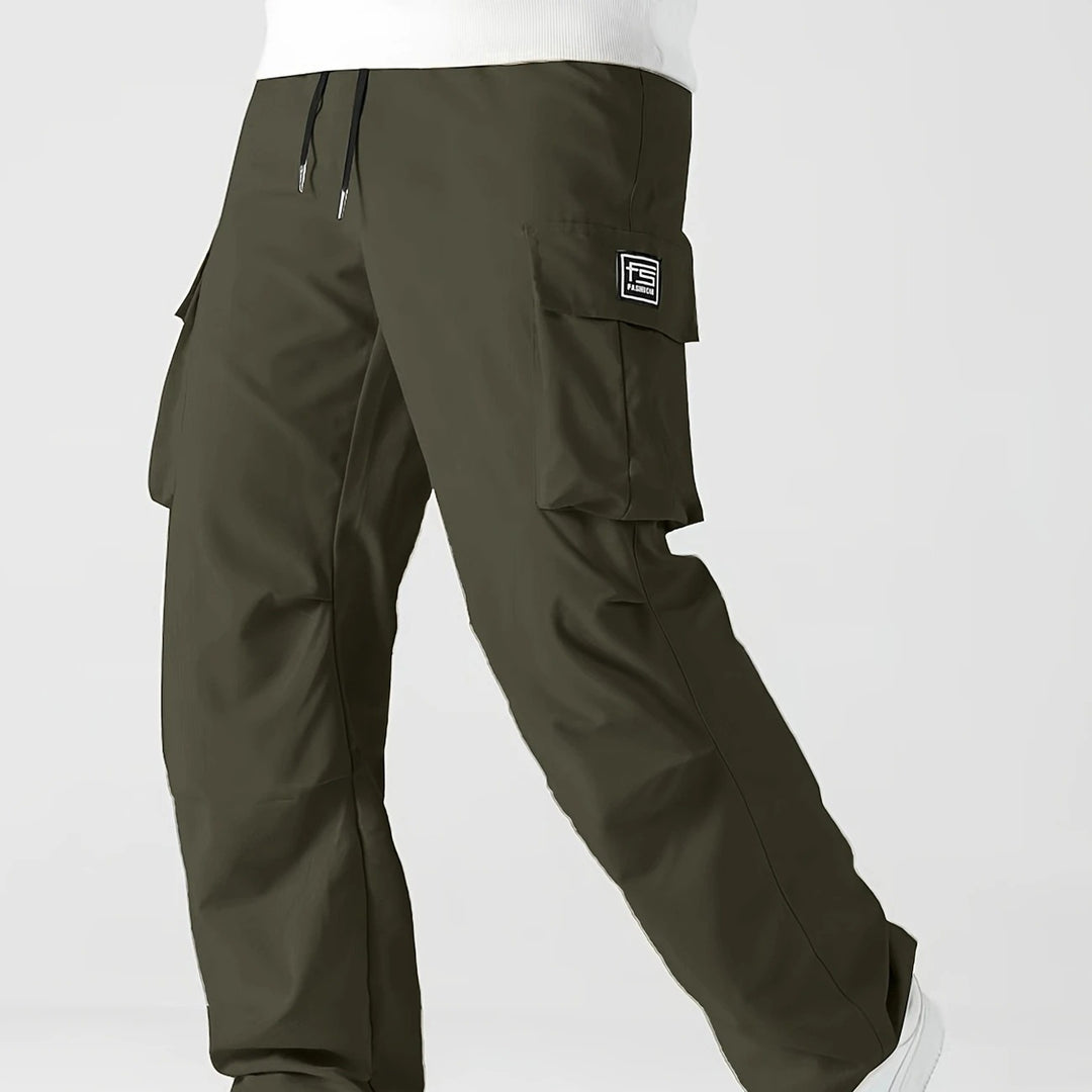 Herren Relaxed Cargo-Hose mit Tunnelzugbund, großen Klapp‑Utilitytaschen und geradem Bein Drune