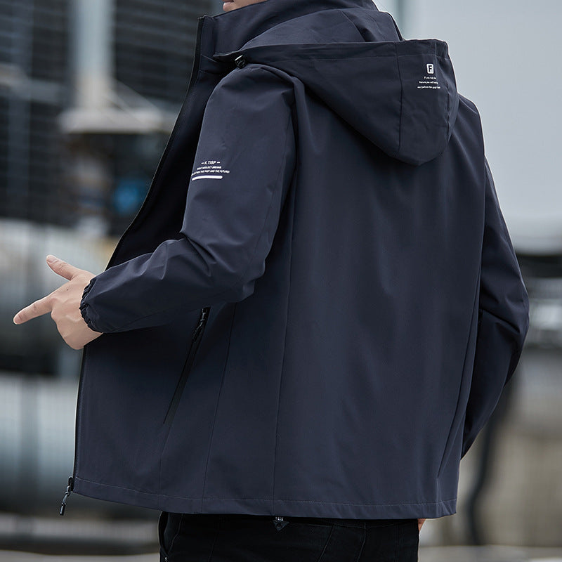 Herren Atmungsaktive Windjacke mit regulierbarer Kapuze Drune