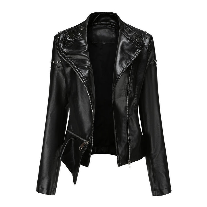 Damen nan asymmetrische Kunstleder-Bikerjacke mit Nietenapplikation und tailliertem Schößchen Drune