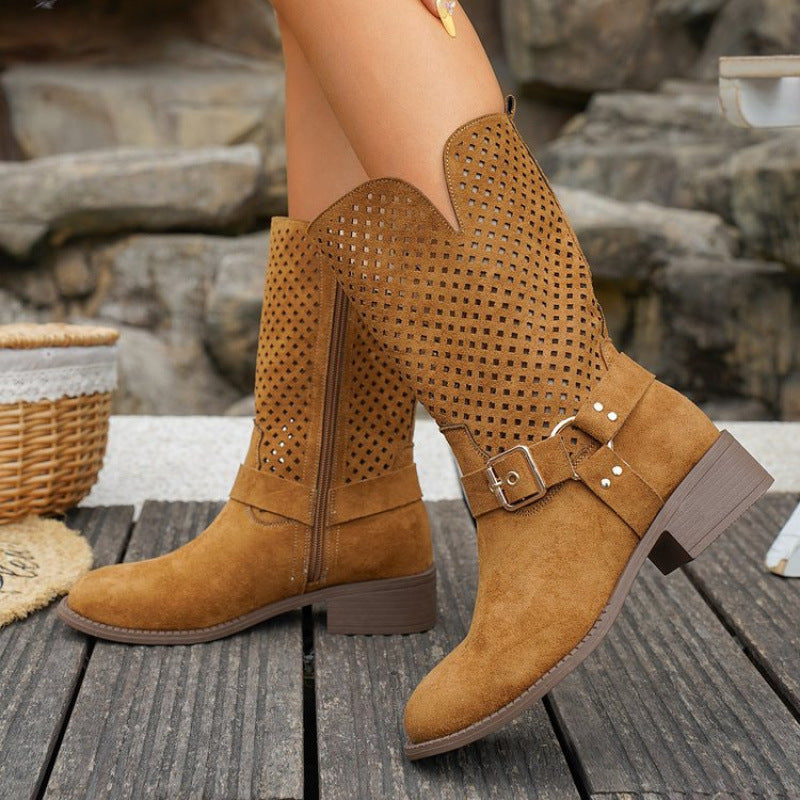 Damen Stiefel aus perforiertem Wildleder mit modischem Schnallen-Detail Drune