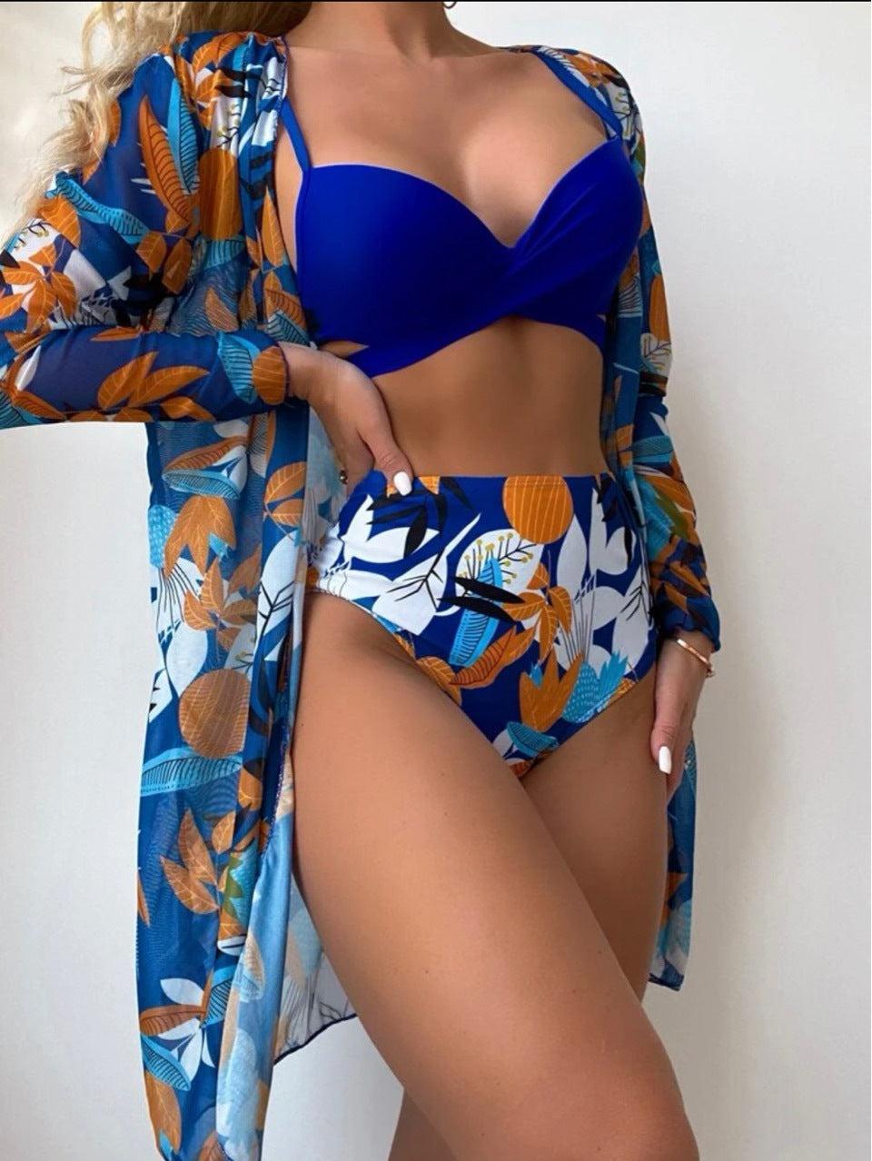 Damen Bikini-Set mit floralem Design und lässiger Überjacke Drune