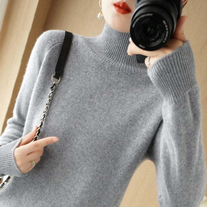 Damen Luxus-Feinstrick-Rollkragenpullover mit Daumenlochbündchen und femininer Schulterpasse Drune