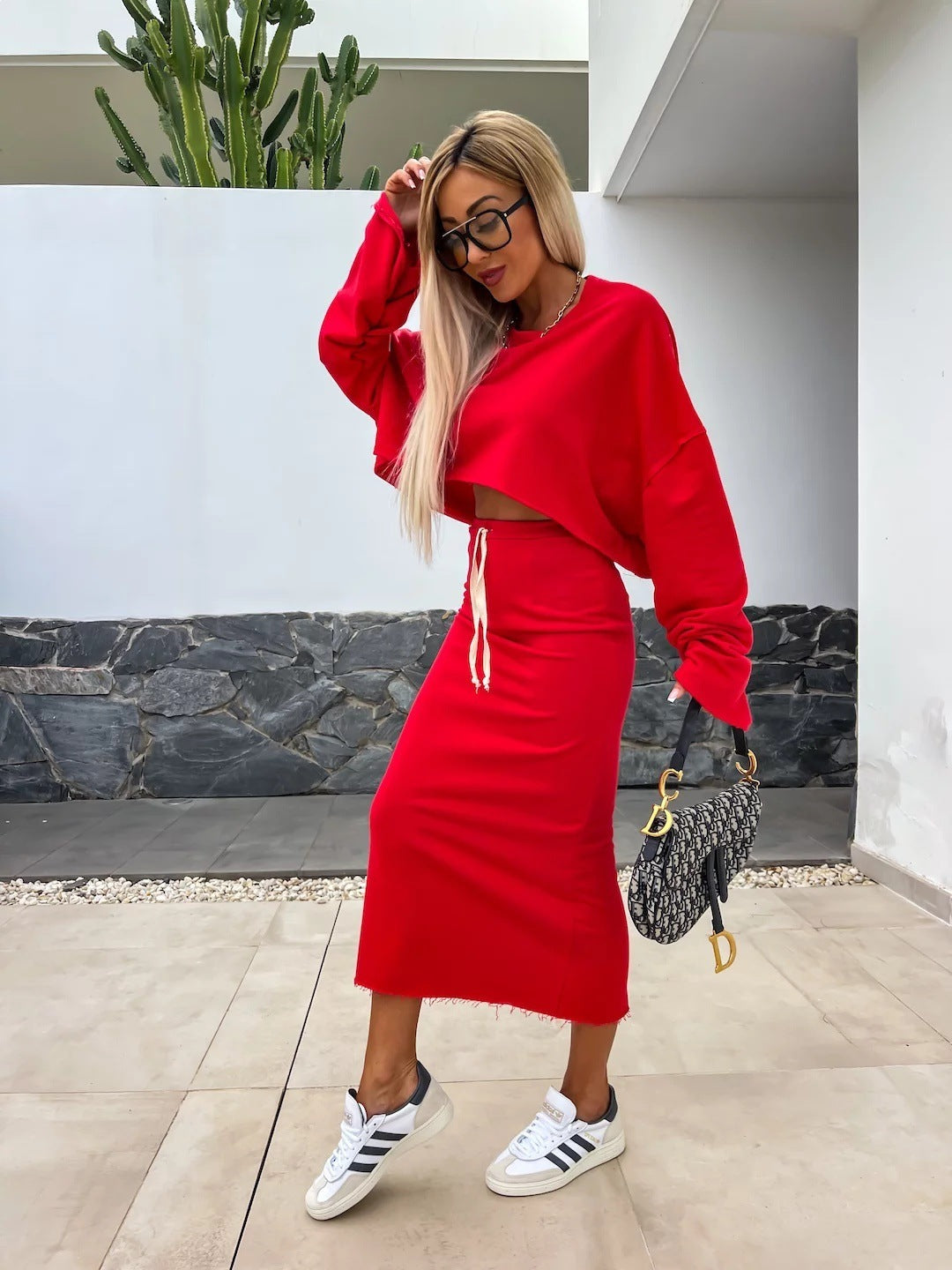 Damen Cropped-Set aus langärmeliger Bluse und figurbetontem Maxi-Rock Drune