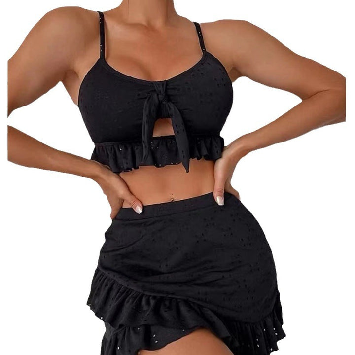 Damen Sommeroutfit mit verspieltem Rüschendesign Drune