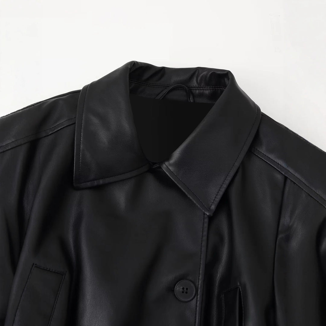 Damen nan taillierte Kunstlederjacke mit Bindegürtel, Hemdkragen und verdeckter Knopfleiste Drune