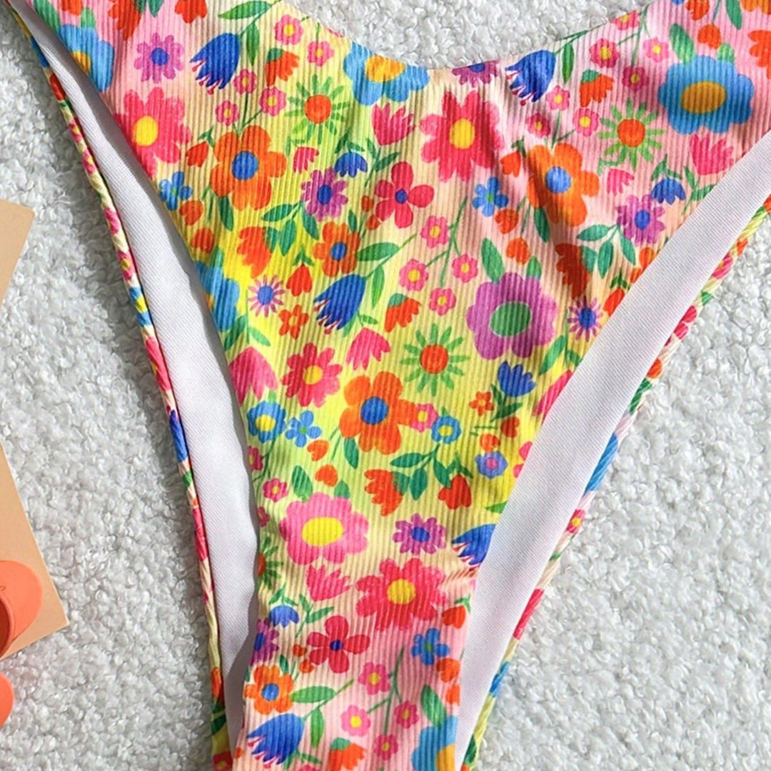 Damen Triangel-Bikini mit buntem Floral-Design und feinen Rüschendetails Drune