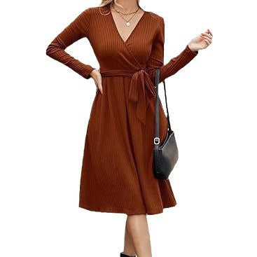 Damen Wickelkleid mit eleganten Längsstreifen und taillierbarem Gürtel Drune