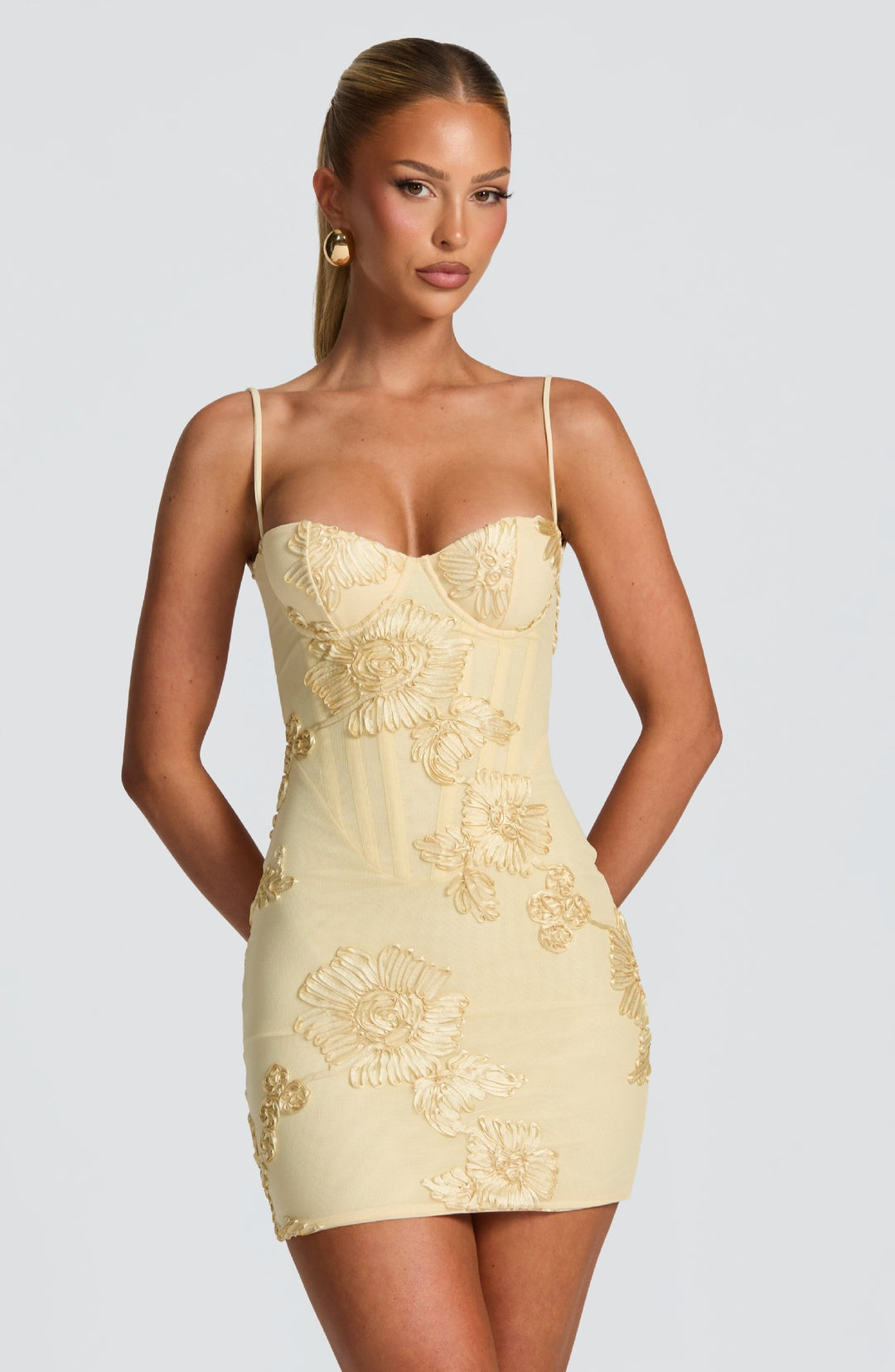 Damen Figurbetontes Minikleid mit floralen Stickereien Drune