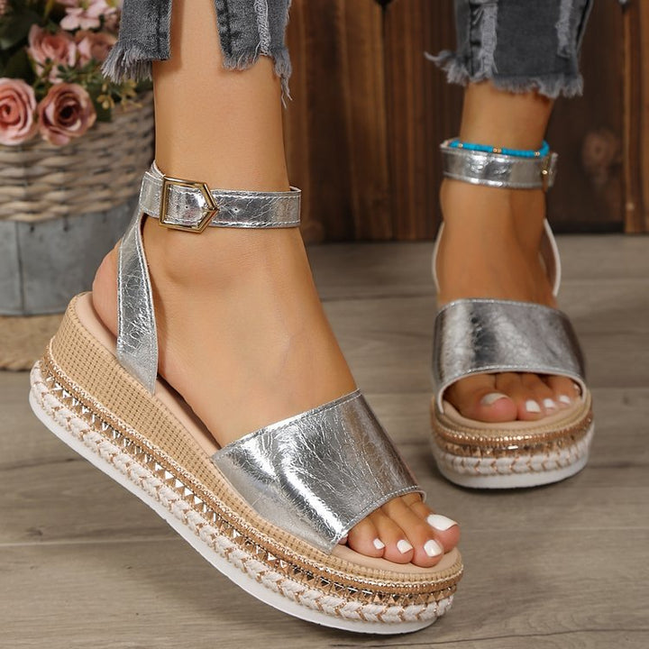 Damen Wedge-Sandaletten mit exklusivem Metallic-Finish und verstellbarem Riemendesign Drune