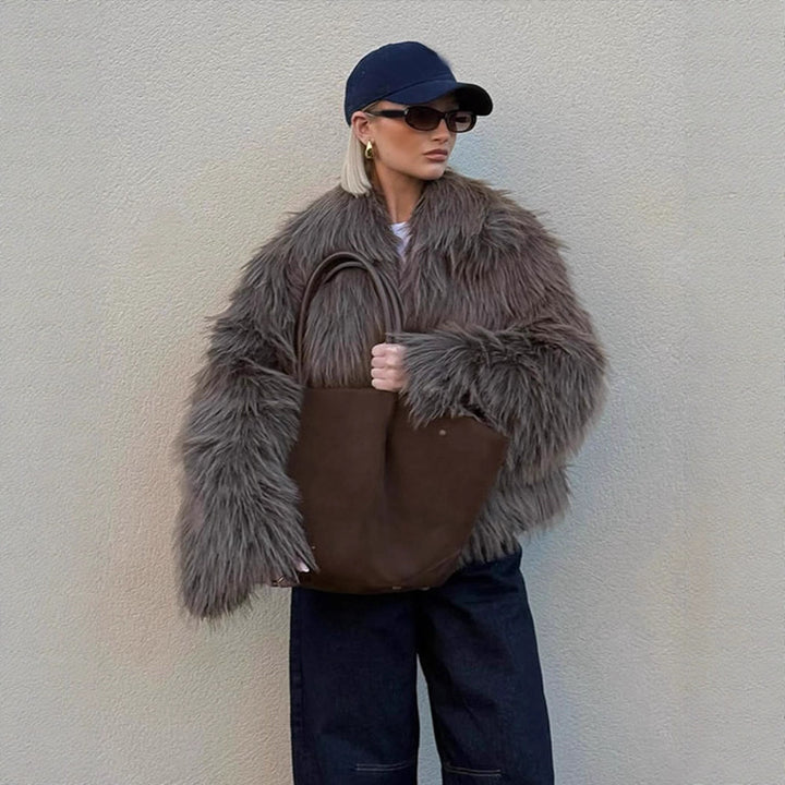 Damen Oversize Kurzjacke aus Kunstfell im Shaggy-Look mit voluminösem Schalkragen Drune