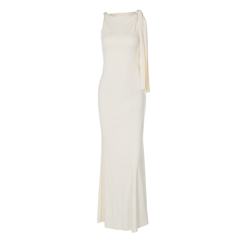 Damen Elegantes Maxikleid mit asymmetrischen Trägerdetails Drune