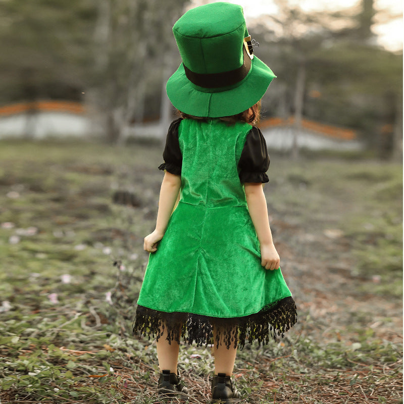 Mädchen Kostüm als irische Leprechaun mit voluminösem Rock und hohem Hut Drune
