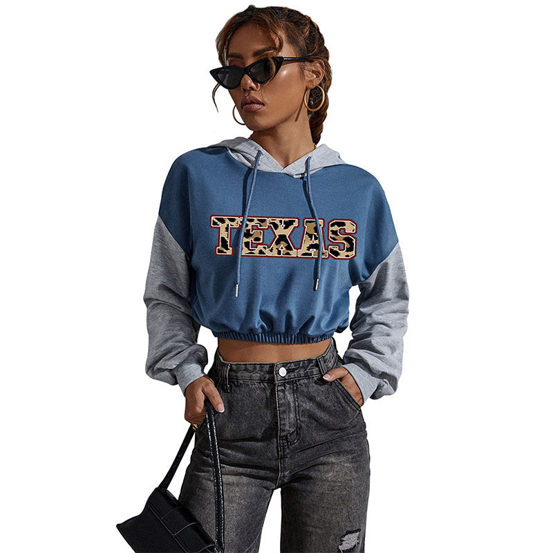 Damen Kurzgeschnittener Kapuzenpullover mit Teddy‑Print, Colorblock‑Ärmeln und elastischem Saum Drune
