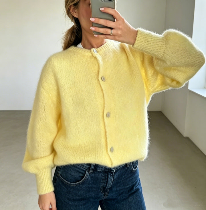 Damen Kuschelige Mohair-Optik Strickjacke mit Rundhals und Ballonärmeln Drune