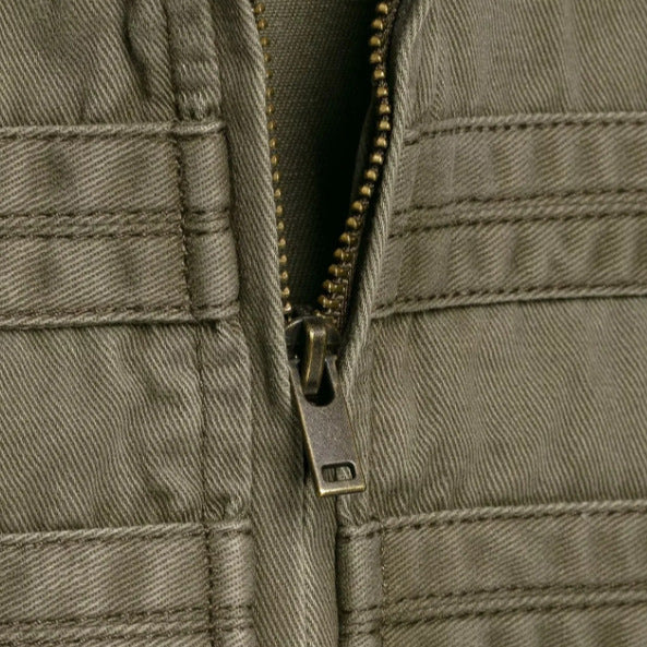 Damen Kurzblouson im Boxy‑Cut mit hohem Stehkragen, verdecktem Reißverschluss und elastischem Saum Drune