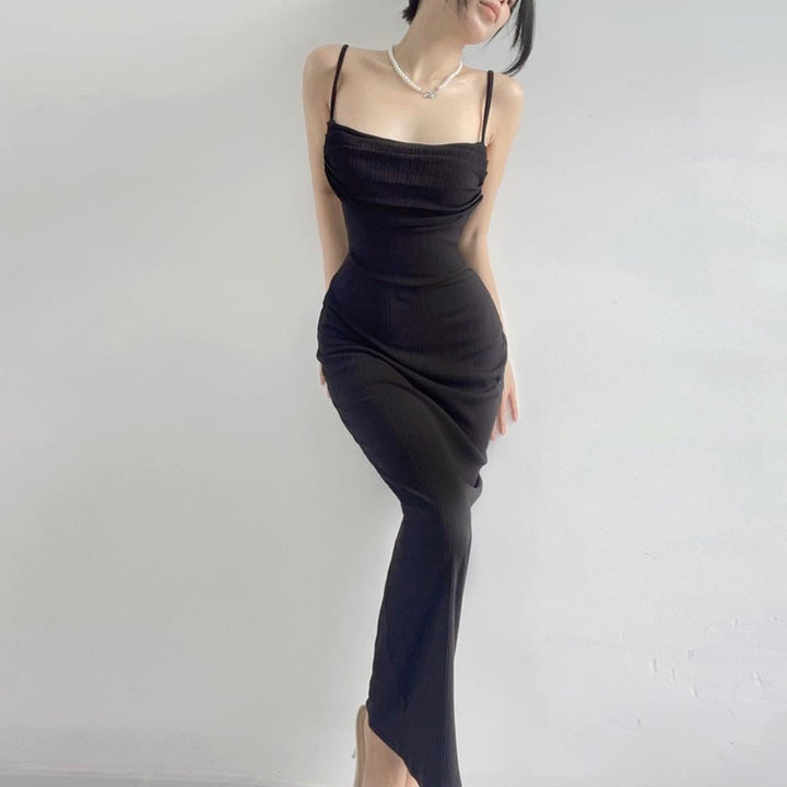 Damen Figurschmeichelndes Midi-Kleid mit dezentem Raffungseffekt Drune