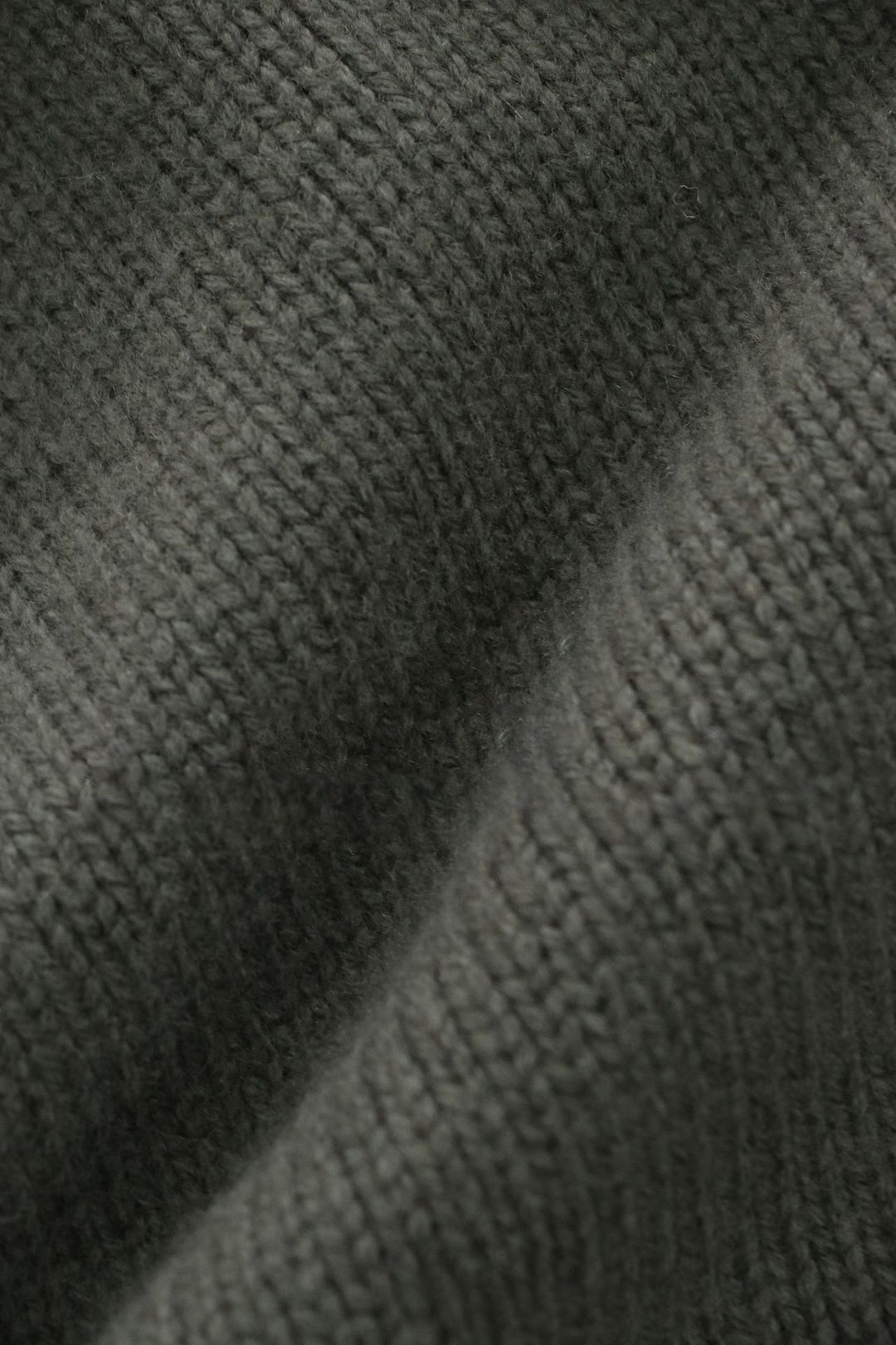 Damen Langärmliger Strickpullover mit hohem Kragen Drune