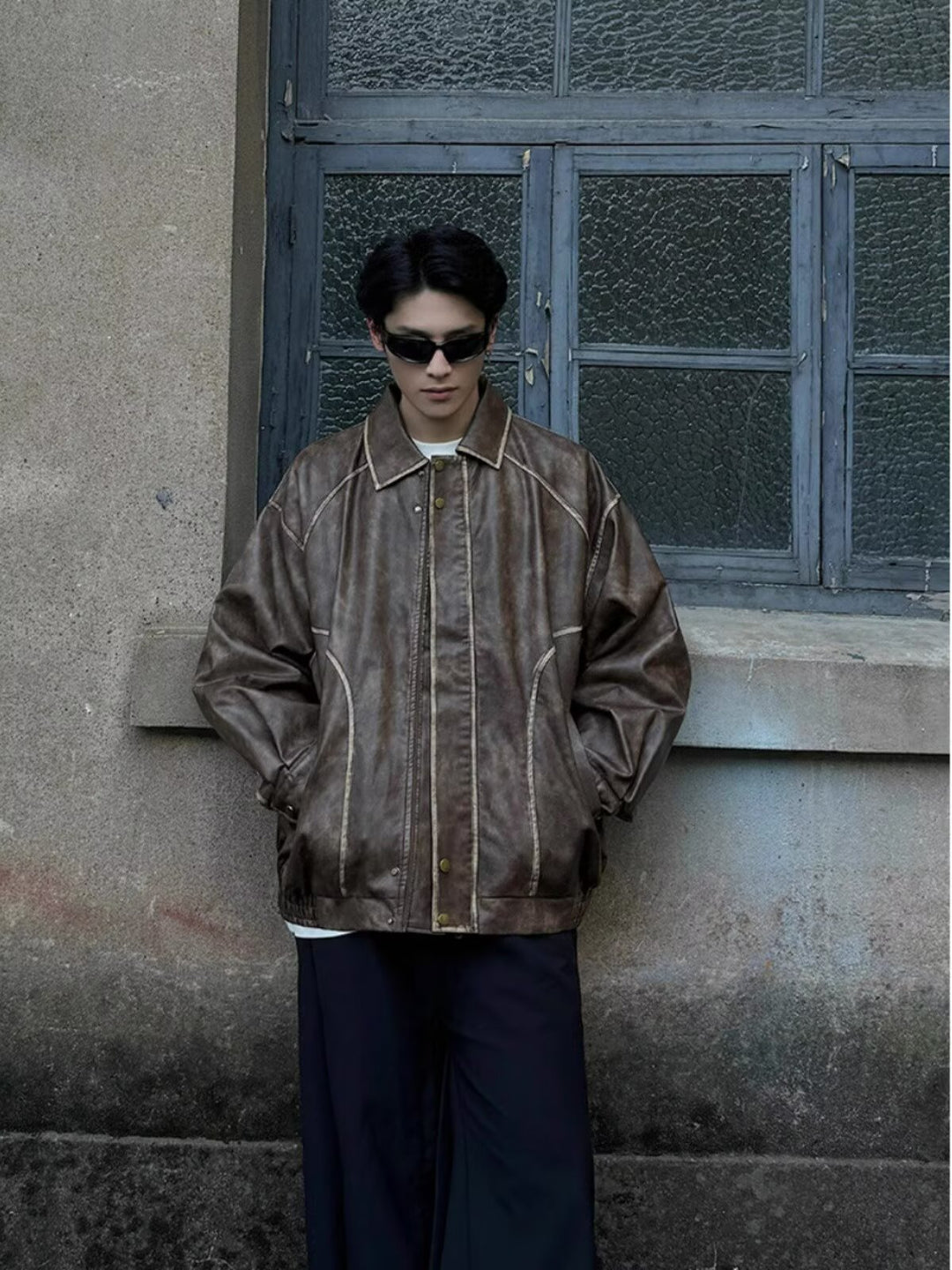 Vintage-Motorradjacke aus Leder im Used-Look
