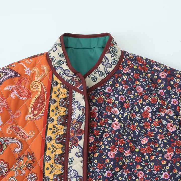 Damen nan gesteppte Patchwork-Quiltjacke mit Paisley- und Blumendessin, Rundhalsausschnitt und aufgesetzten Klapptaschen Drune