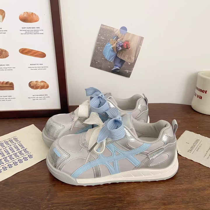 Damen Sportliche Sneakers mit verspielten Schnürdetails und modischem Obermaterial Drune