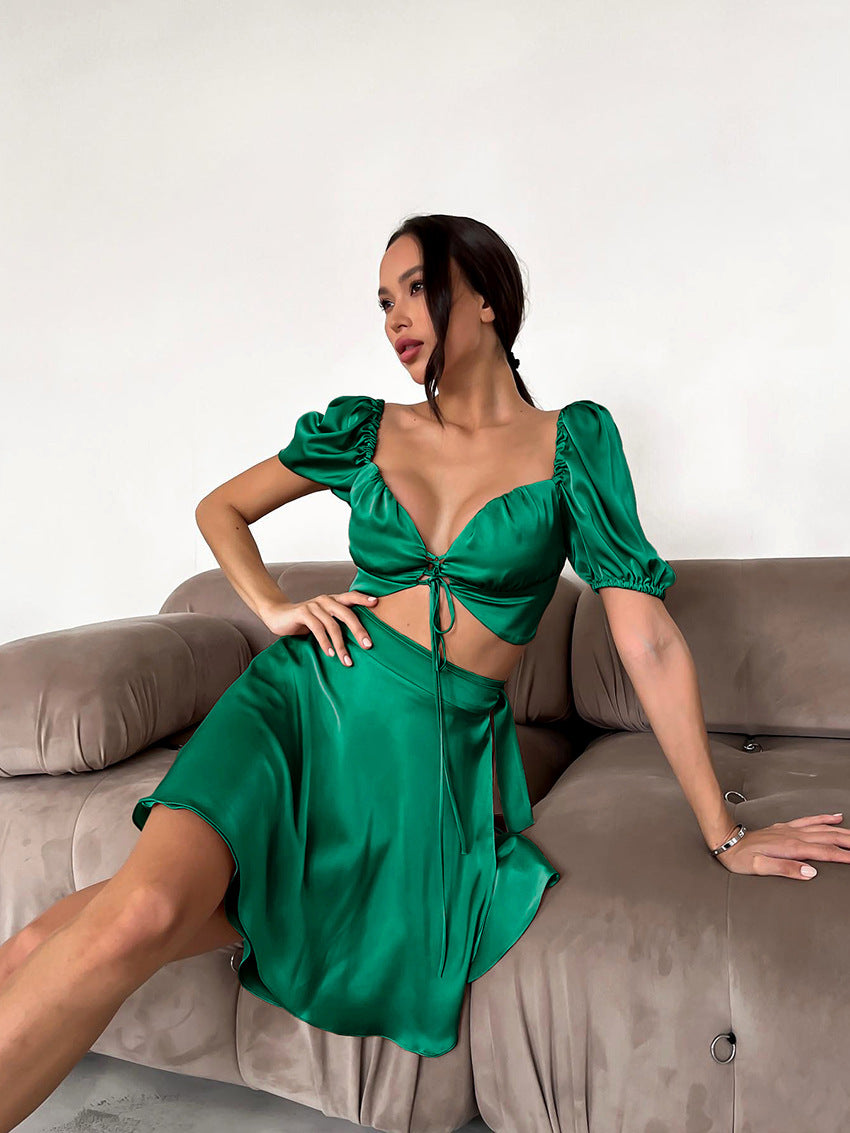 Damen Festliches Minikleid mit tailliertem Schnitt und Puffärmeln Drune