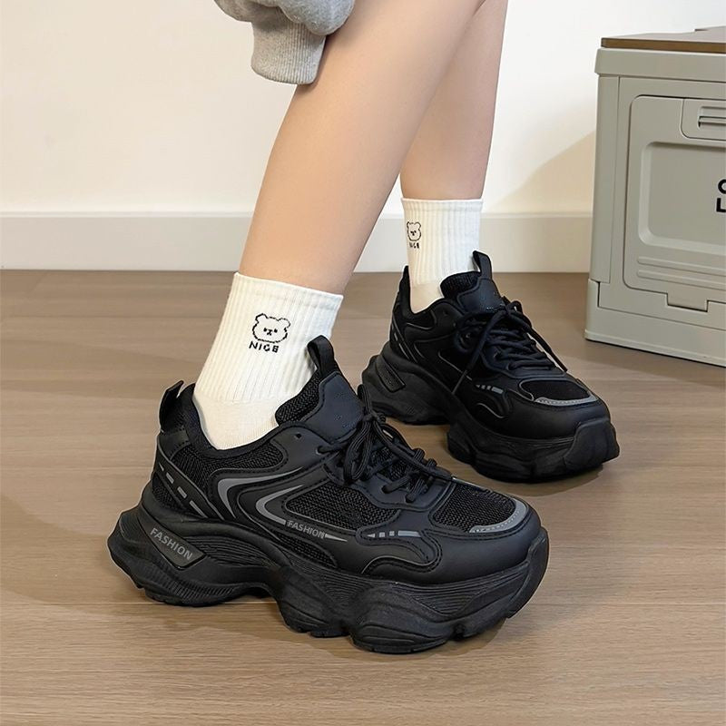 Damen Skulpturierte Wedgesneaker mit stufiger Plateausohle, atmungsaktivem Mesh und gepolstertem Komfortkragen Drune