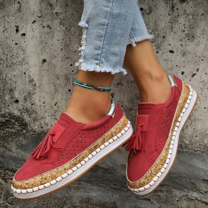 Damen Slip-On Keil-Sneaker mit Kork-Plateau, Quasten und perforiertem Obermaterial Drune