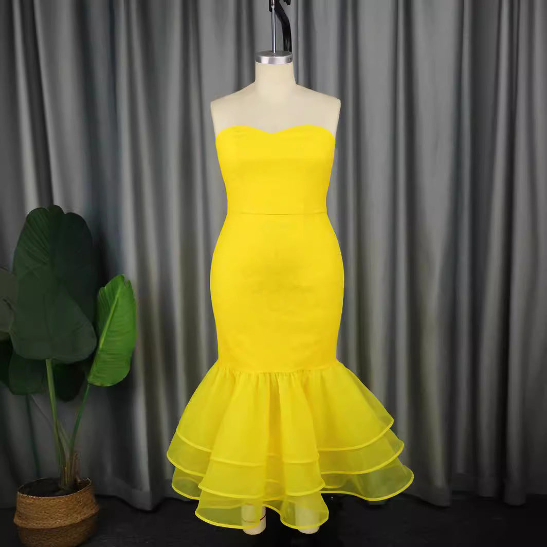 Damen Abendkleid mit schulterfreiem Oberteil und voluminösem Volantsaum Drune