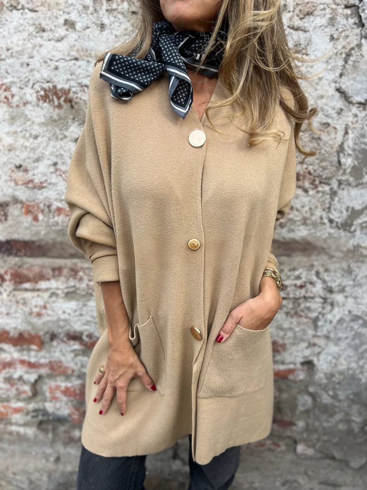 Damen Oversize Strickmantel-Cardigan mit aufgesetzten Taschen und Zierknöpfen Drune
