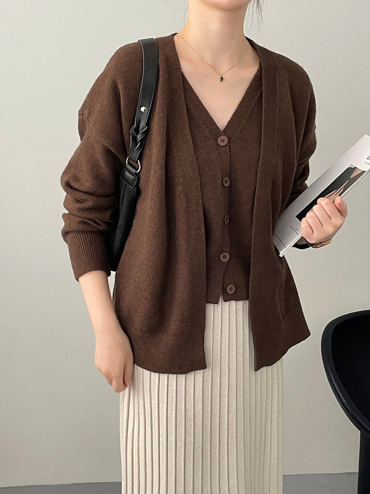Damen Modische Strickjacke mit V-Ausschnitt und Knopfverschluss Drune