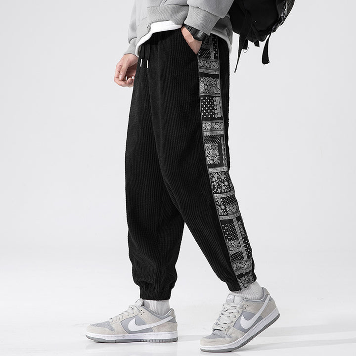 Herren nan Cord-Jogger mit Bandana-Seiteneinsatz, elastischem Bund, schmal zulaufender Knöcheln und geripptem Strukturstoff Drune
