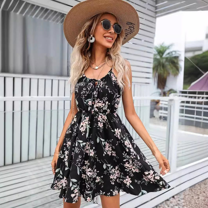 Damen Blumenkleid mit verstellbaren Spaghettiträgern und elastischem Taillenbund Drune