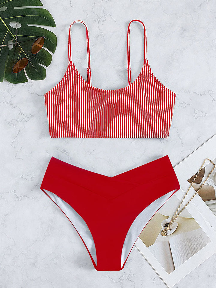 Damen Bikini-Set mit gestreiftem Oberteil und hoch geschnittenem Höschen Drune