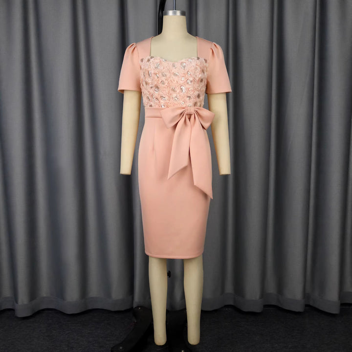 Damen figurbetontes Cocktailkleid mit floralen Applikationen und Schleifenakzent Drune