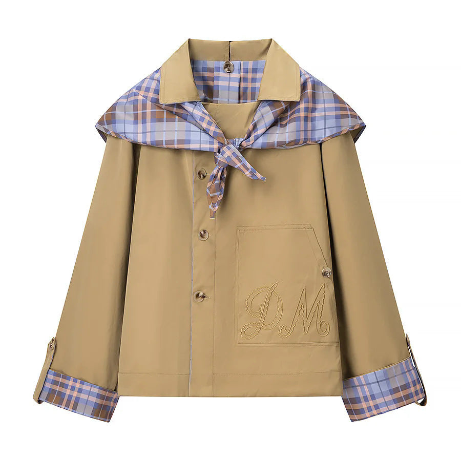 Damen nan kastige Regenblousonjacke mit abnehmbarem Karotuch als Kragendetail und bestickter aufgesetzter Tasche Drune