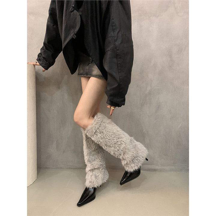 Damen spitz zulaufende Stiefel mit hohem Kunstfell‑Schaft und geformtem Kittenabsatz Drune