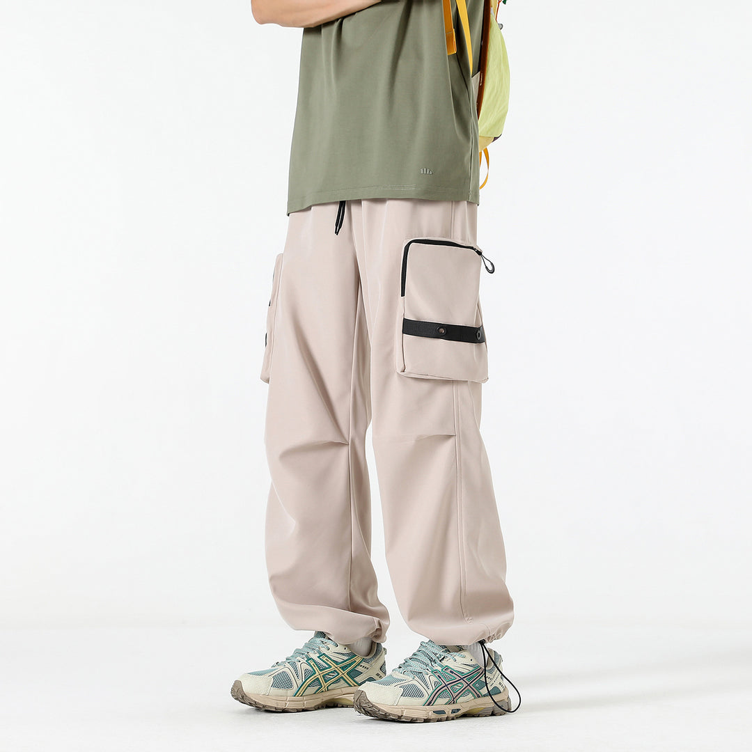 Herren Weite Utility-Cargohose mit großvolumigen Klappentaschen und Kordelzugbund Drune