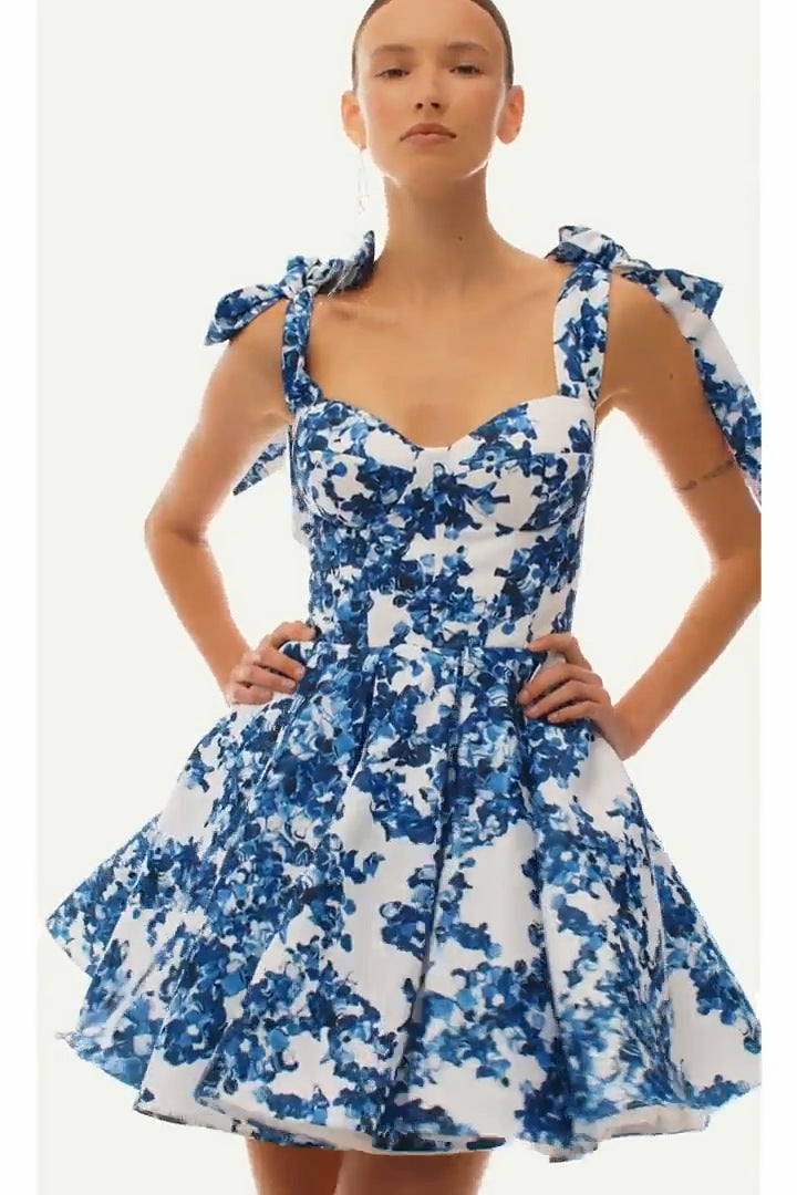 Damen Mini-Kleid mit floralem Muster und Spitzenärmeln Drune