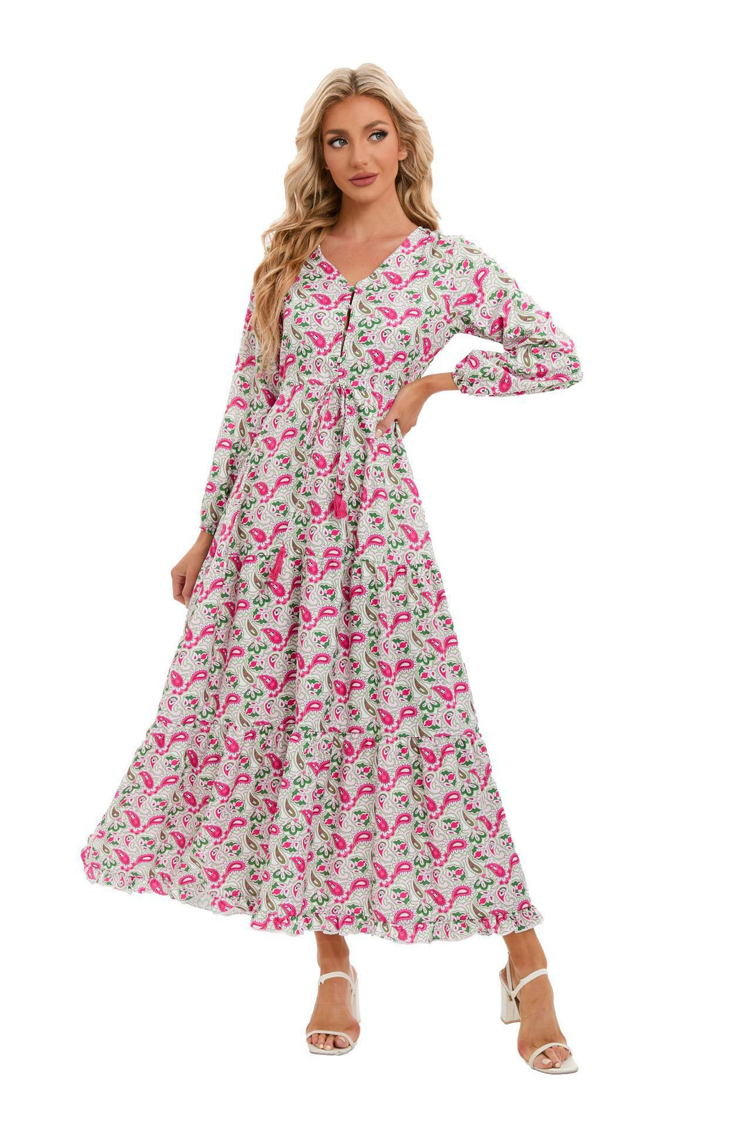 Damen Maxikleid mit feinem Paisleymuster und eleganter Knopfleiste Drune