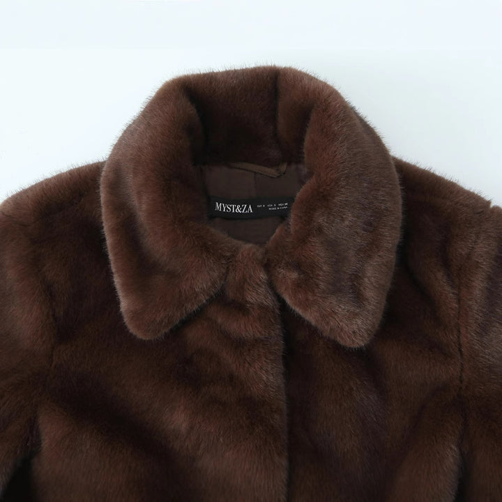 Damen Kurzjacke aus luxuriösem Kunstfell mit klassischem Hemdkragen Drune