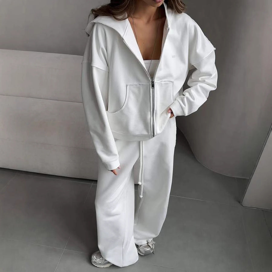 Damen oversized kurz geschnittener Kapuzenpullover und hochtaillierte Jogginghose Set aus Bio-Baumwollfleece Drune