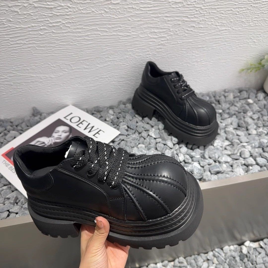 Damen Chunky Sneaker mit robustem Profil und stylischer Nahtdetails Drune