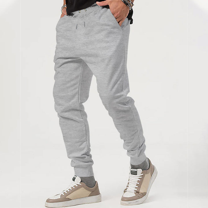 Herren nan tapered Jogginghose mit elastischem Tunnelzugbund, praktischen Eingrifftaschen und schmalem Bündchenabschluss Drune