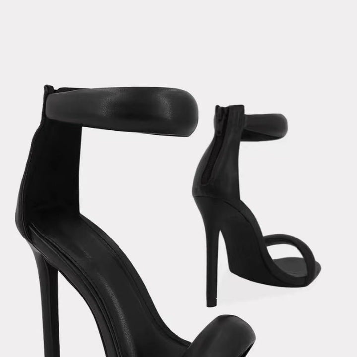 Damen Glamouröse Stiletto-Sandaletten mit geschwungenen Riemen und komfortablem Fußbett Drune