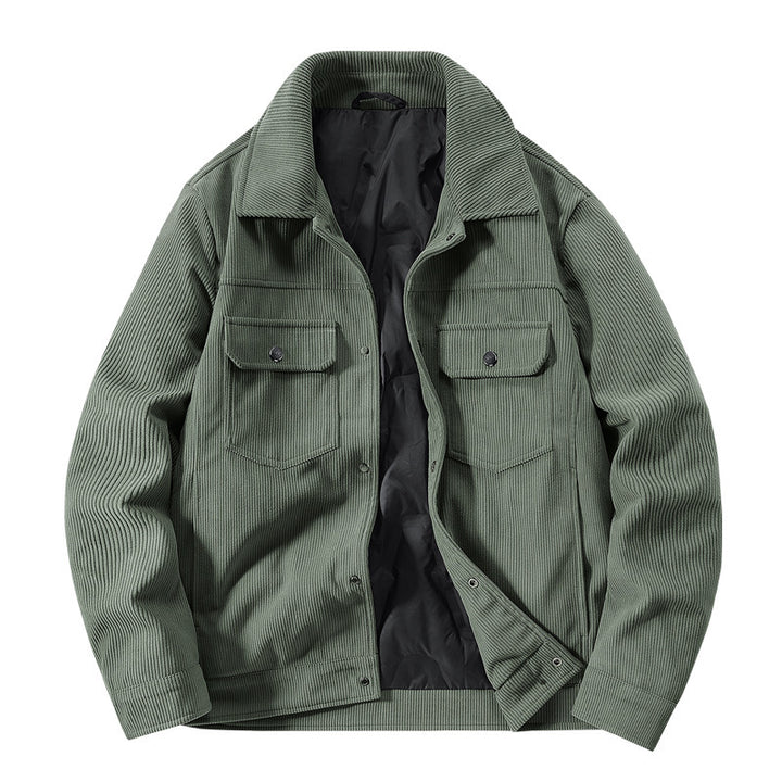 Herren Kordjacke mit gestepptem Innenfutter, zwei Brusttaschen und Druckknopfverschluss Drune