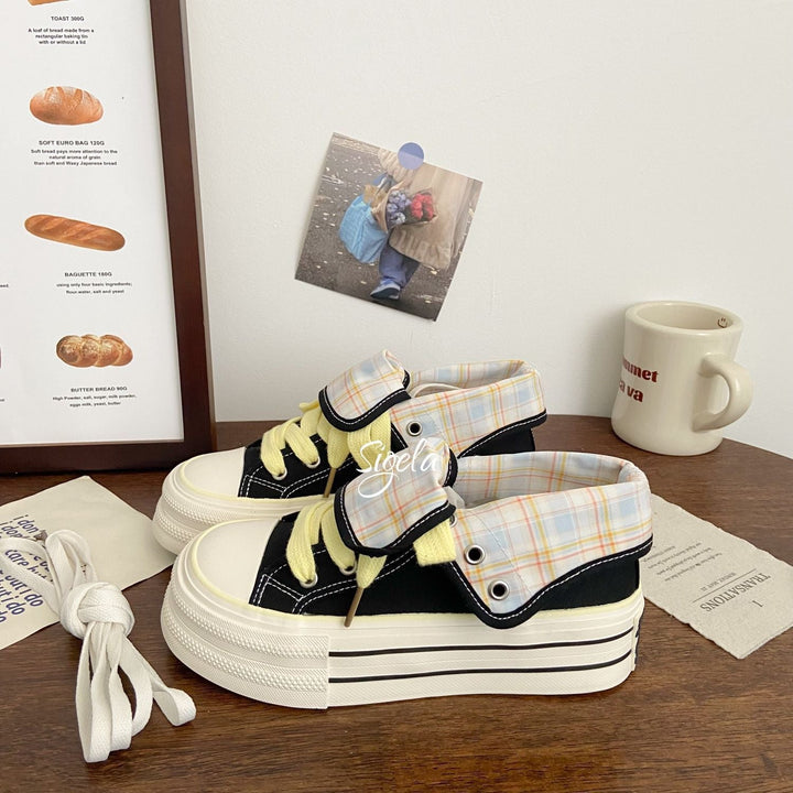 Damen Plateau Sneakers mit verspieltem Karomuster und praktischer Schnürung Drune