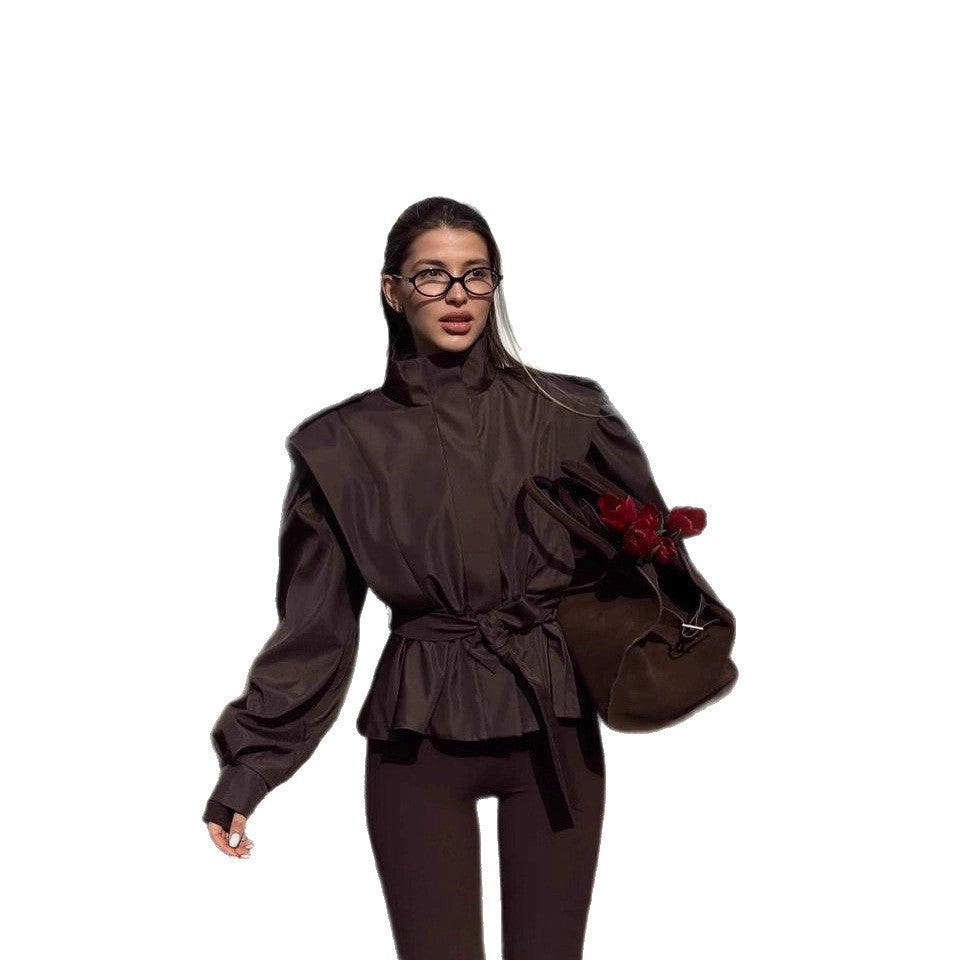 Damen stylische Bluse mit hohen Kragen und seitlichem Taillengürtel Drune