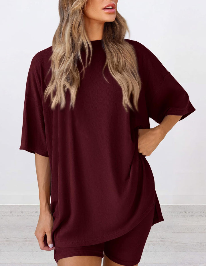 Damen Bequeme Oversized T-Shirt mit Seitenschlitzen Drune
