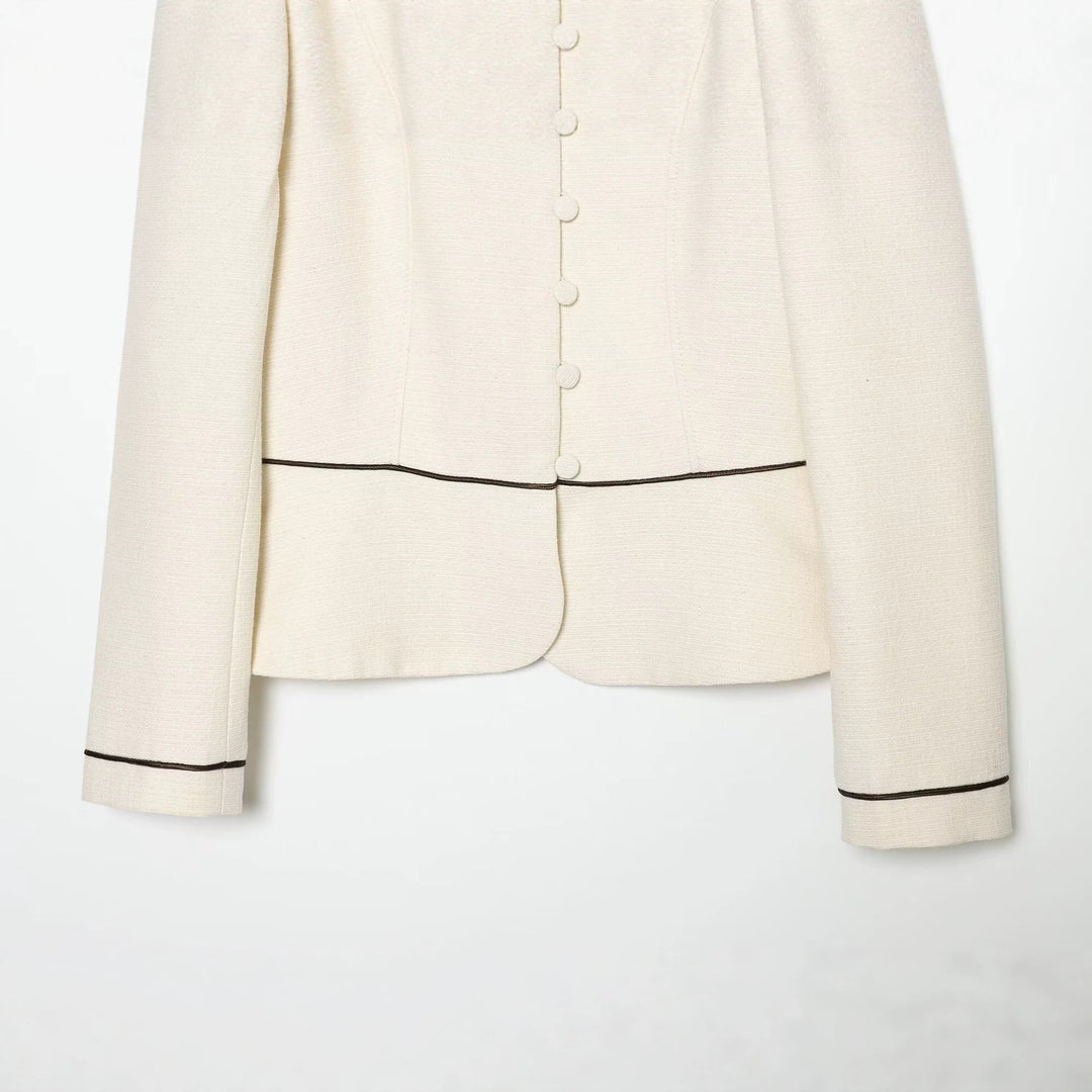 Damen Kurzblazer im Bouclé‑Look mit Stehkragen, dekorativen Knöpfen und Kontrastpaspel Drune