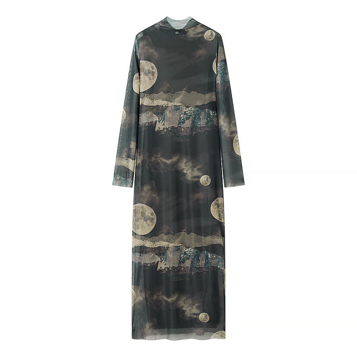 Damen nan langes Mesh-Maxikleid mit langen Ärmeln, hohem Rundhalsausschnitt und mystischem Mondprint Drune